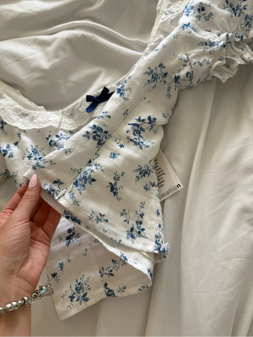 Reformation Alice White Puff Sleeve Top in Orlaya - Blue Floral Print